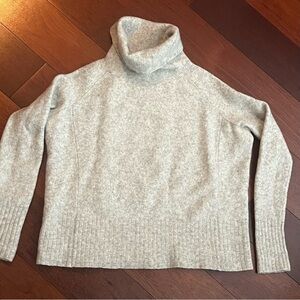 Community Aritzia Sweater XS Wool Yak Blend Cowl Neck Light Gray